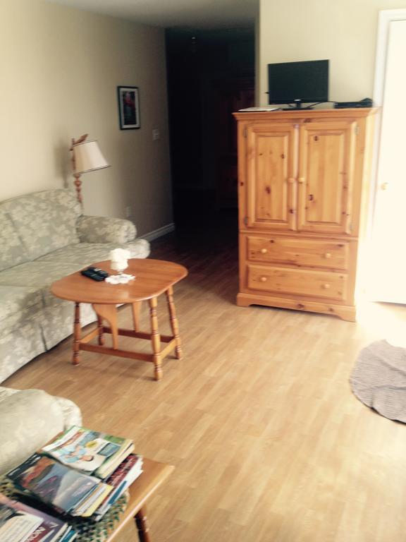 Mackenzie House B&B By Elevate Rooms Port Hawkesbury Extérieur photo