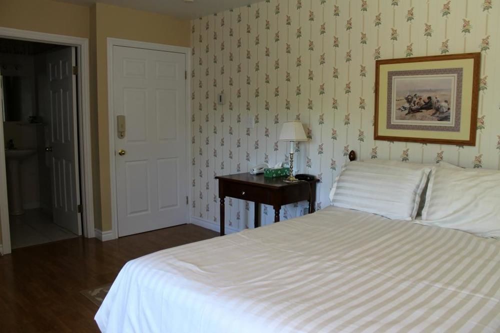 Mackenzie House B&B By Elevate Rooms Port Hawkesbury Extérieur photo
