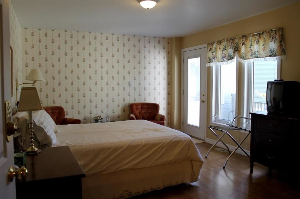 Mackenzie House B&B By Elevate Rooms Port Hawkesbury Extérieur photo
