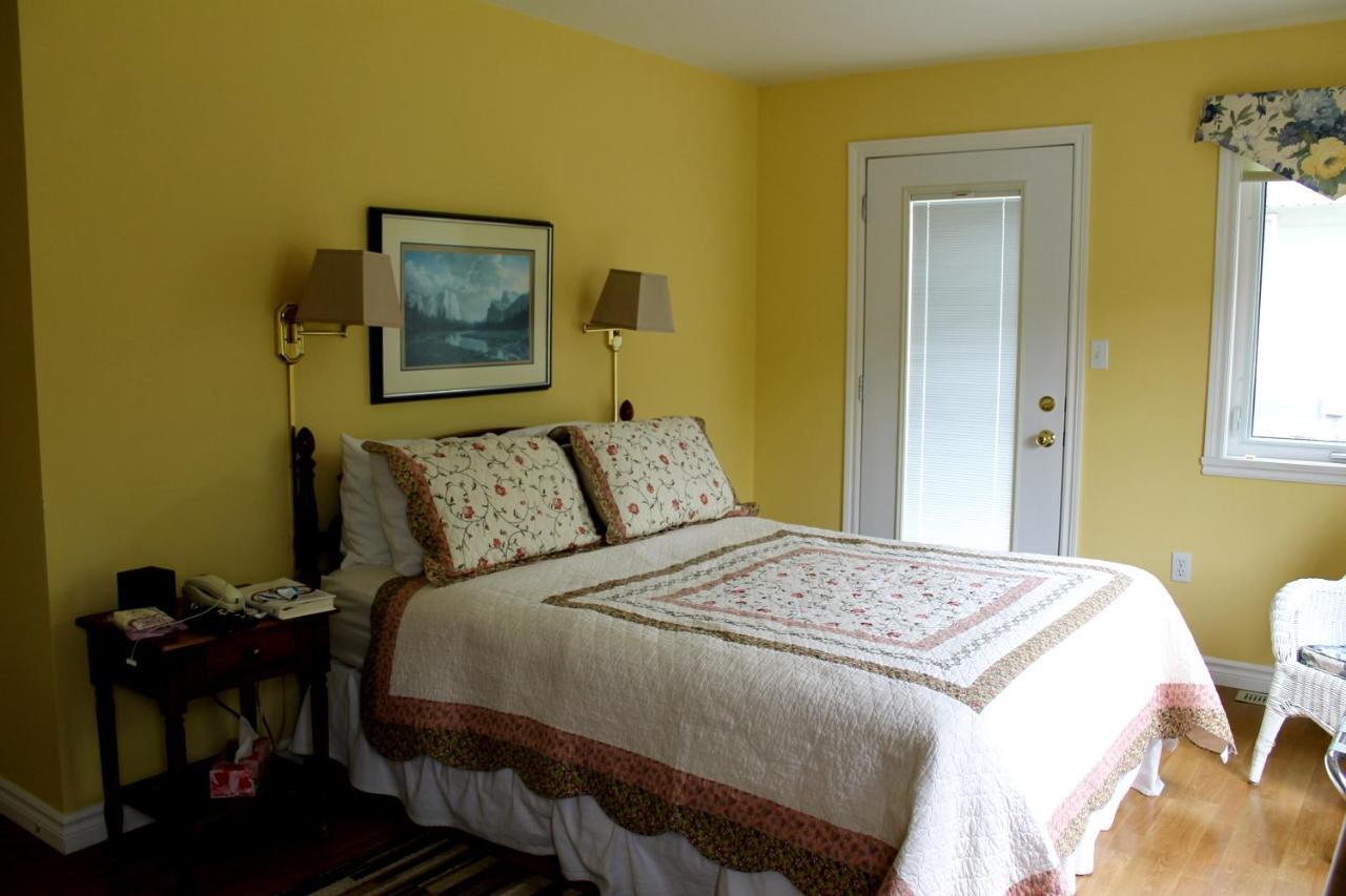 Mackenzie House B&B By Elevate Rooms Port Hawkesbury Extérieur photo